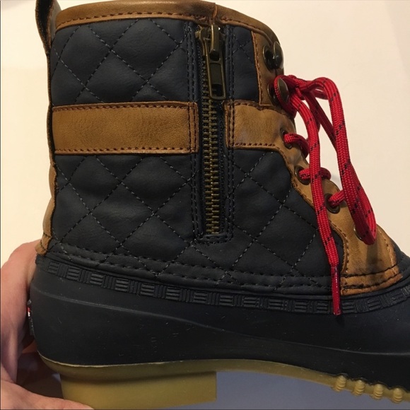 Tommy Hilfiger duck boots - Picture 3 of 5